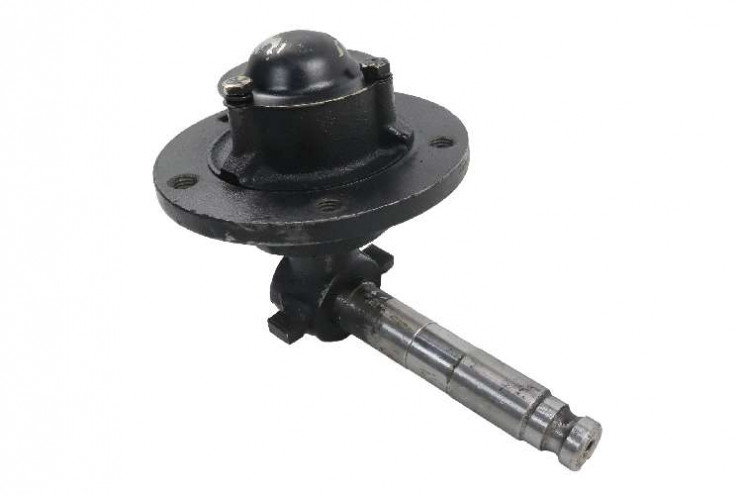 Полуось передняя левая (цапфа) минитрактор LW-12, LW-15