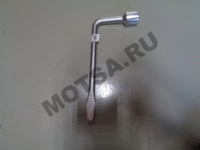 Ключ баллонный на 22 с лопаткой