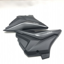 Облицовка боковая крышка бардачка Alpha Andes черная матовая