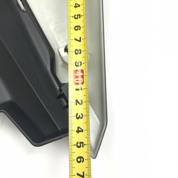 Облицовка боковая крышка бардачка Alpha Andes черная матовая