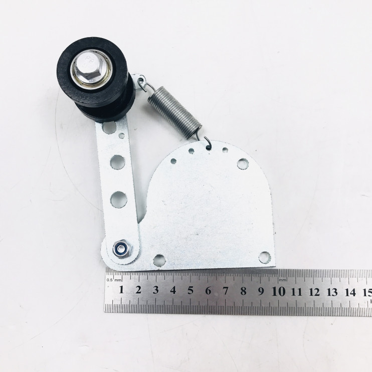 Натяжитель цепи веломотор F50-F80 подпружиненный на крышку двигателя