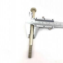 Болт крепления вариатора на двигатель LIFAN 15л.с.