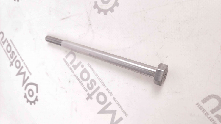 Болт крепления вариатора на двигатель LIFAN 15л.с.