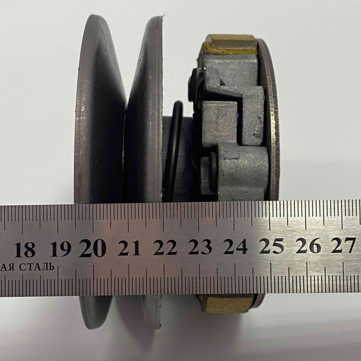 Муфта сцепления вариатора с колодками + ведомый конус скутер Yamaha JOG 50