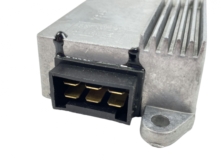 Коммутатор мотоцикл Минск Восход 12В 90Вт 101