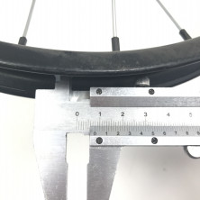 Обод 16 передний черный железный с втулкой