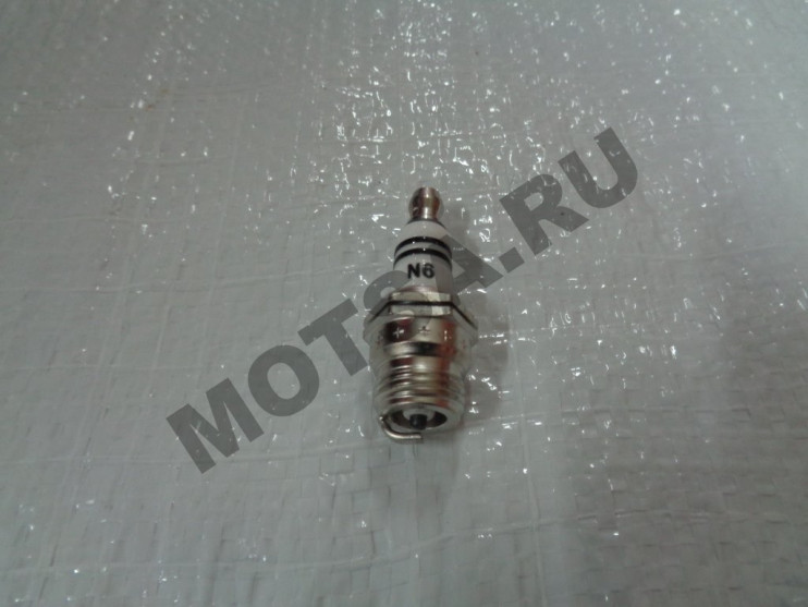 Свеча IGP N6 (двухтактные двигатели Chаmpion 138,255, MC Culloch) посадка конус