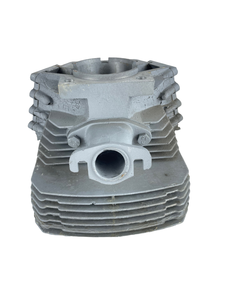 Поршневая группа мотоцикл Иж Планета 5 с поршнем без колец