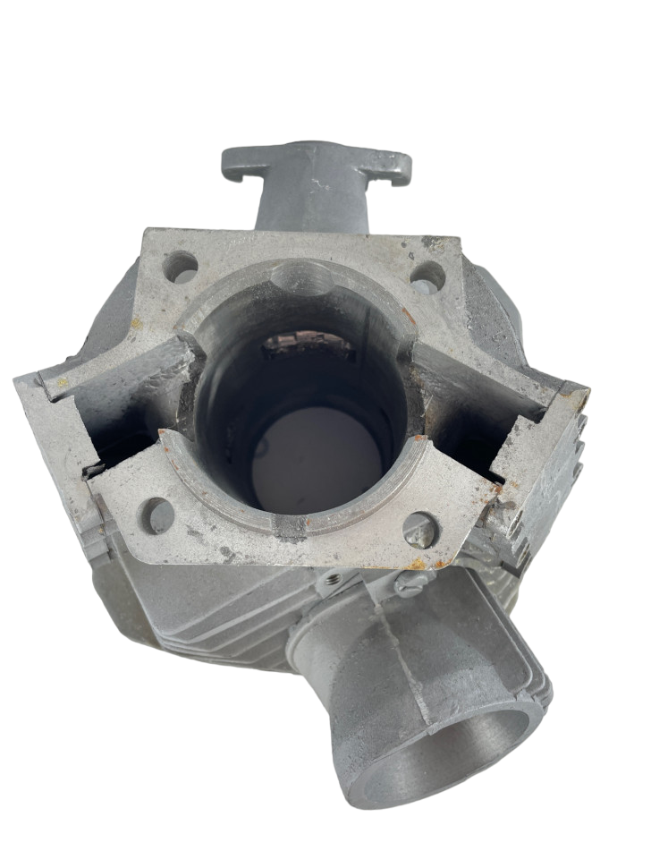 Поршневая группа мотоцикл Иж Планета 5 с поршнем без колец