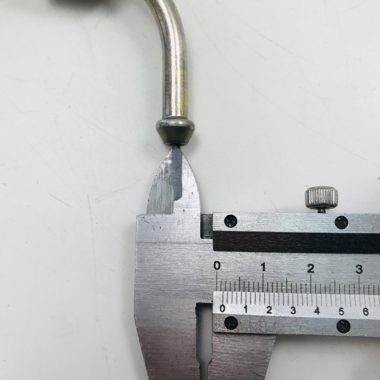 Трубка топливная высокого давления R195