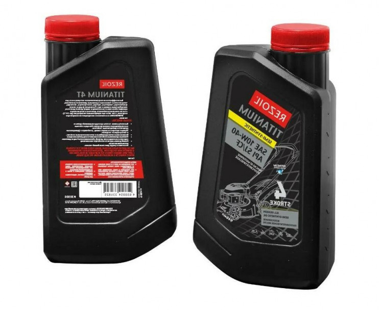 Масло 4T REZOIL Titanium (п.синтетич) 10W-40 0.946л(скутер-мототехника)