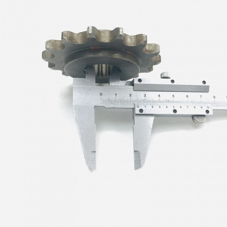 Звезда 15 зубов 525 Honda CB 400 13 шлицов