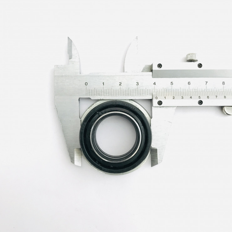 Сальник 25х41х11 CHAMPION BC9713,9714 вала привода фрез/ВС9714 промежуточного вала	 (120150280024)