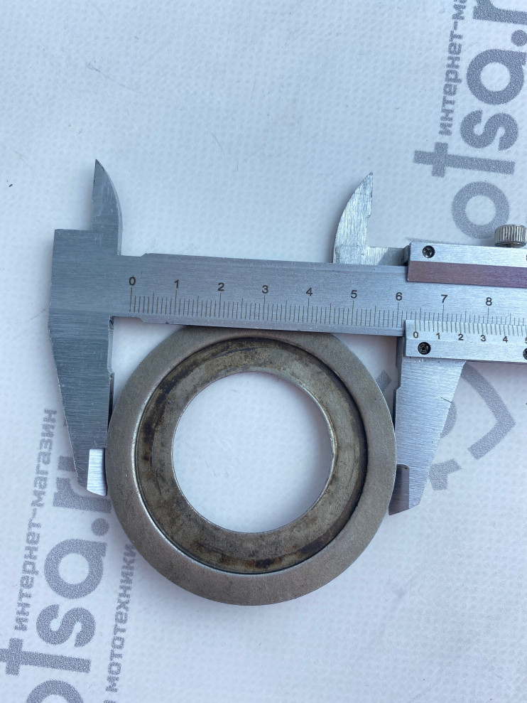 Шайба Урал заднего корпуса двигателя реставрация