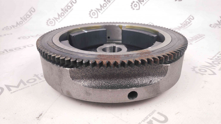 Мaховик 192FD под кaтушку освещения нa 18А