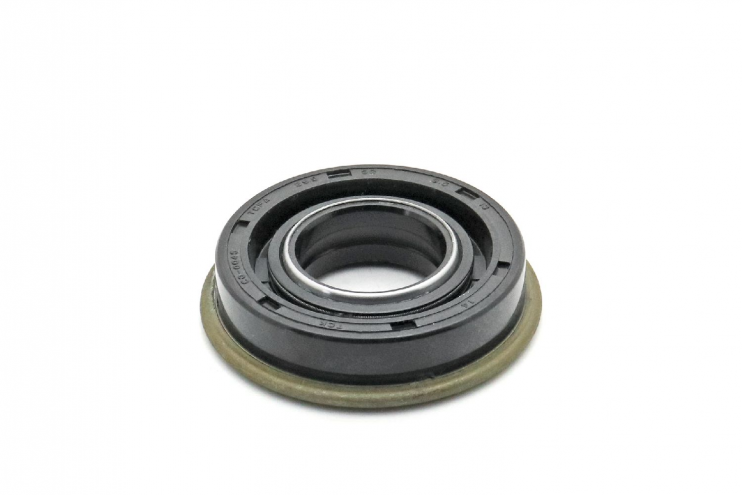 Сальник 25х52х11 Чемпион BC9714 вала привода фрез 120150280023