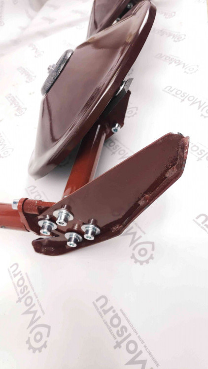 Косилка роторная Каскад, Нева, мотоблок (1800-3600 об/мин, ширина захвата 0,8м, скор.2,0-4,0 км/ч, высота 5-7см, 955*755*310, вес 25кг.)