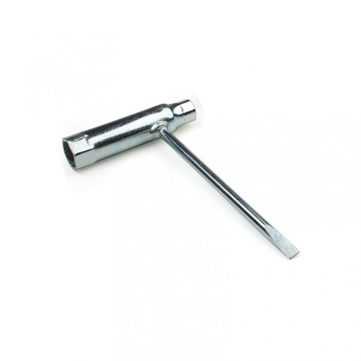 Ключ свечной с плоской отверткой 10х19 Champion C1204