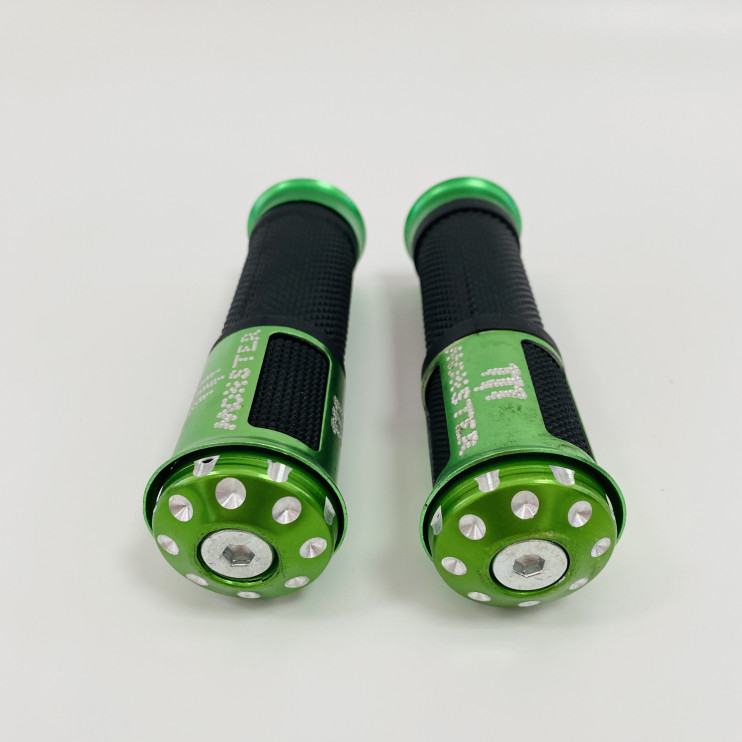 Ручки руля пластиковые зеленые с надписью MONSTER