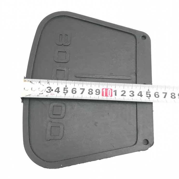 Брызговик Восход передний