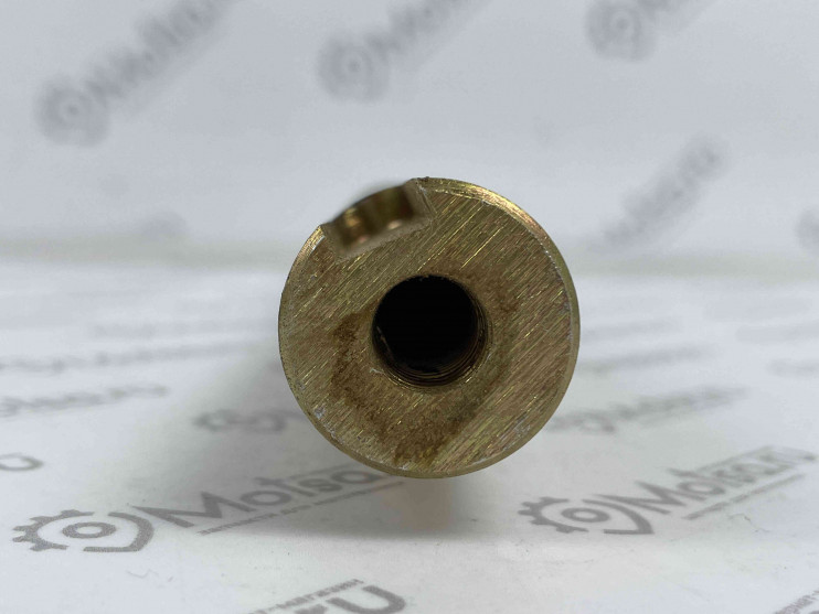 Вал мотобуксировщика Север двухопорного кронштейна ведомого шкива вал трансмиссии