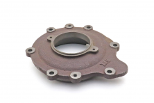 Крышка боковая блока цилиндра R195 левая 8 отверстий тип 2