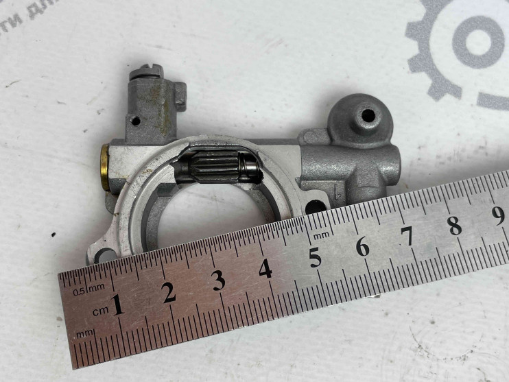 Насос масляный Stihl 260