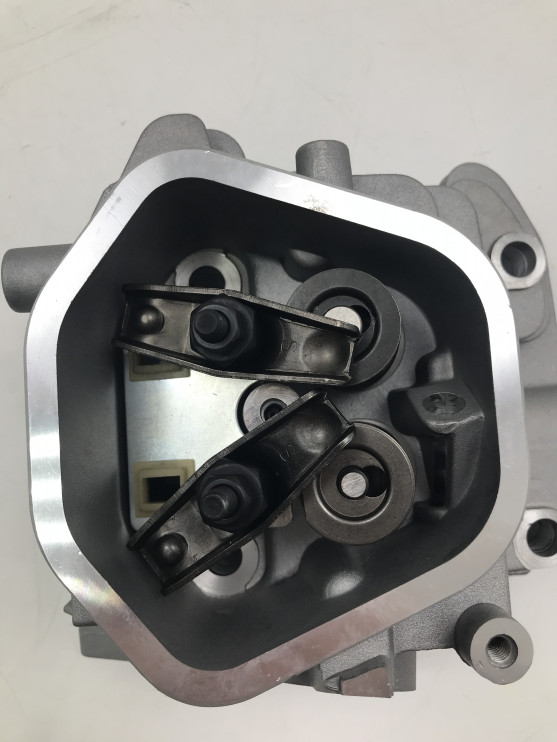 Головка цилиндра 173F-177F в сборе