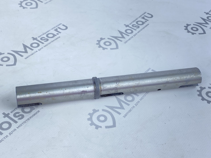 Вал мотобуксировщика одноопорного кронштейна ведомого шкива D25мм S10501001